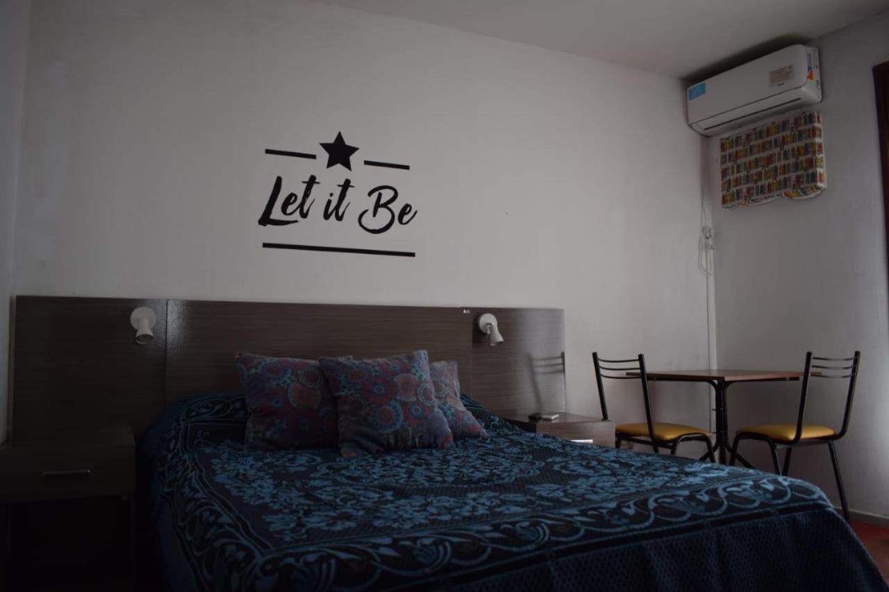 D´Charrúas Hostel Concordia Buitenkant foto